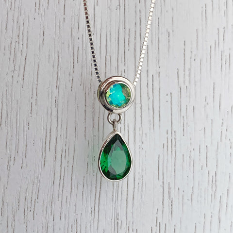 Emerald quartz and Lazuardi quartz necklace