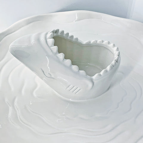 Jaws chip and dip platter